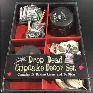 FESTIVAL DROP DEAD CUPCAKE DECOR SET KIT HALLOWEEN NIB LINERS AND PICKS